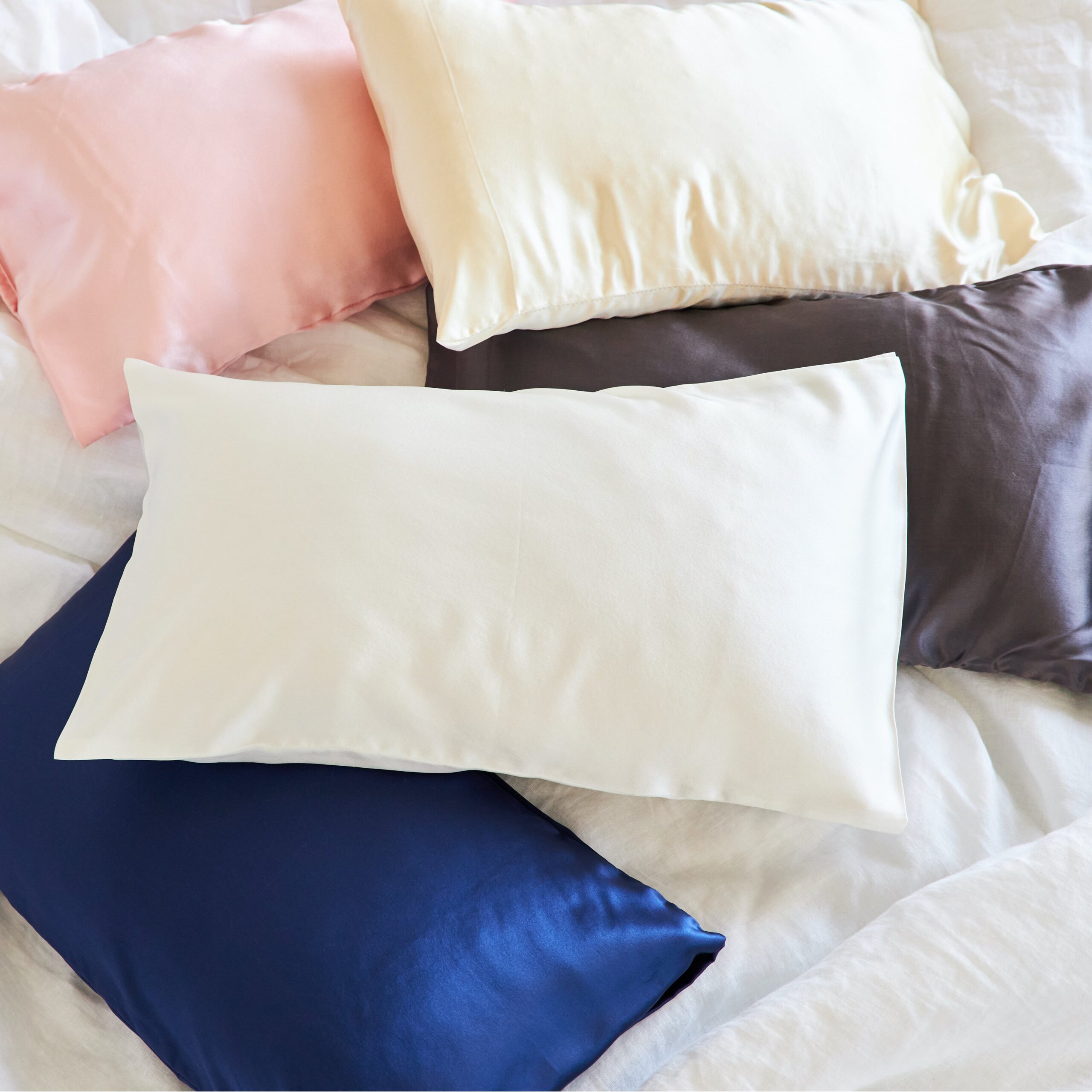 AvocadoMiniSilkPillowcase