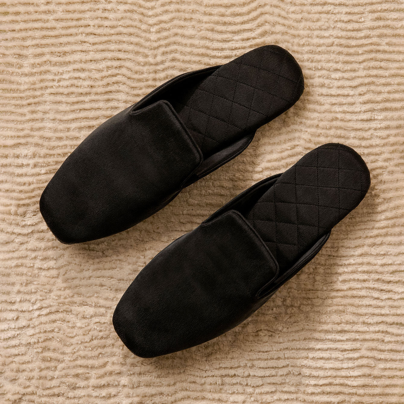 SILK_SLIPPER_IMMERSED_BLACK-1